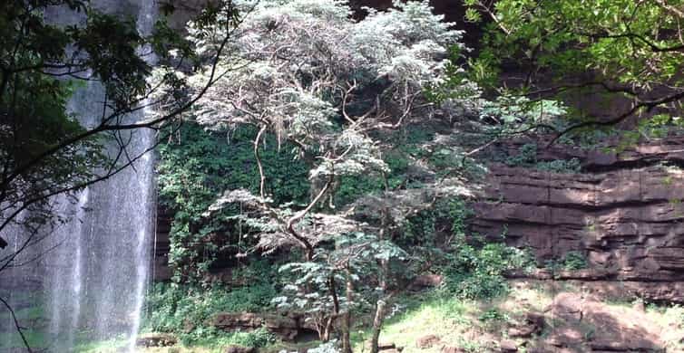 Photograph of Boti Falls